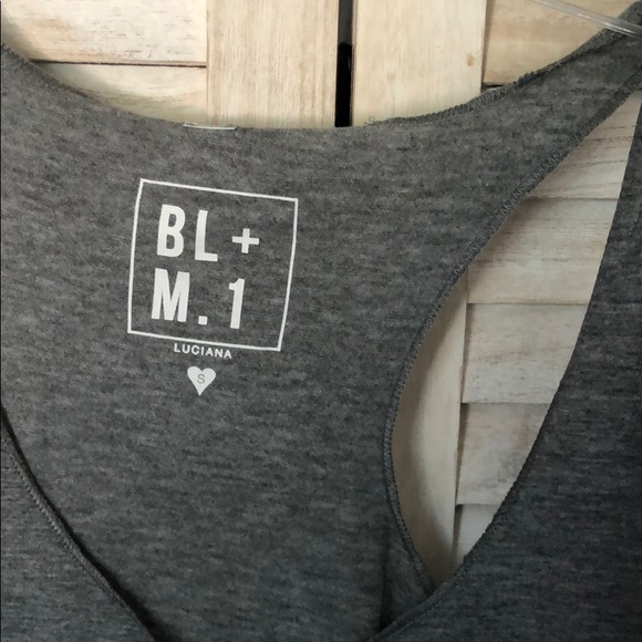 Hello Manhattan Tank - Picture 6 of 7